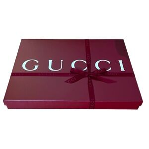 Gucci Gift Box/Tissue Paper/Ribbon